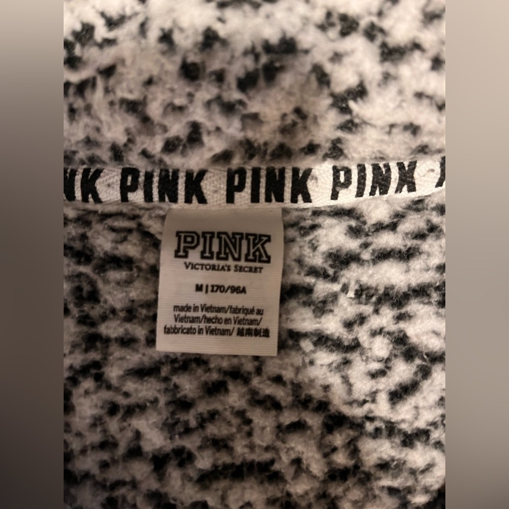 Pullover Sweatshirt - image 3